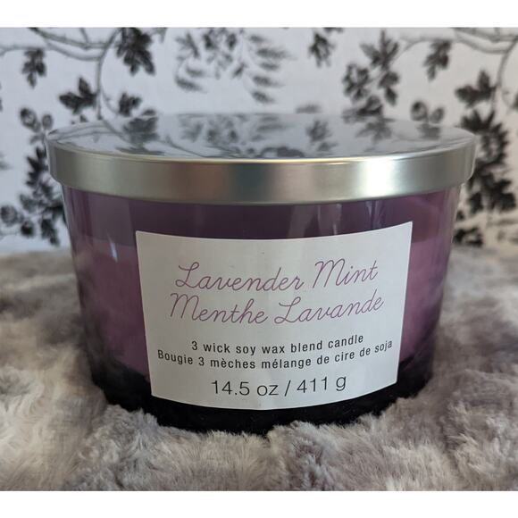 NWT Ashland Spring Lavender Mint Large Glass 3 Wick Soy Wax Blend Candle 14.5 oz - Picture 2 of 6